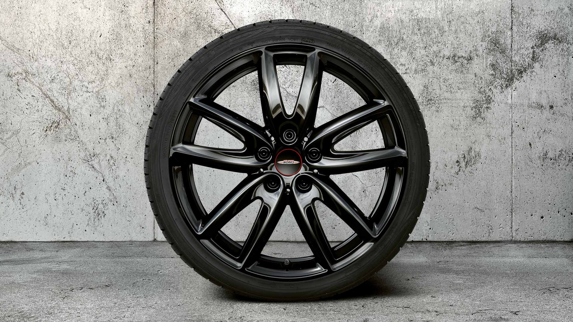18" JCW GRIP SPOKE WHEELS – 815 STYLE – JET BLACK